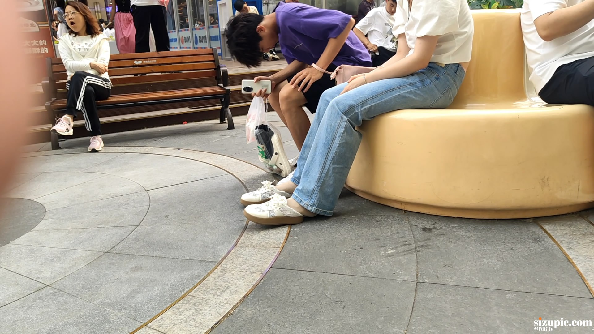 2.JPG