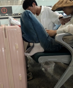 ����С��Ů�о�������Ь����[02:14]